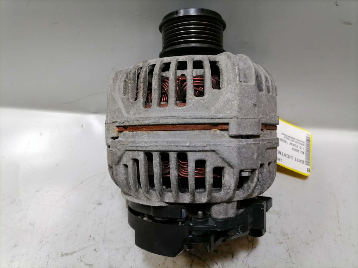 VW Golf 5 original Lichtmaschine Generator 1,6 75KW Bj.2004